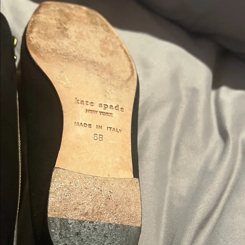 Kate Spade Elegant Black Flats with Gold Detailing - Picture 6 of 14